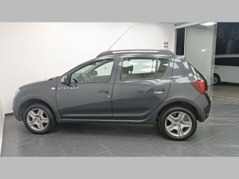 dacia, sandero, hatchback 1.5 dcı stepway, manuel, dizel 2.el otomobil | renew 10