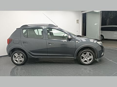 dacia, sandero, hatchback 1.5 dcı stepway, manuel, dizel 2.el otomobil | renew 4