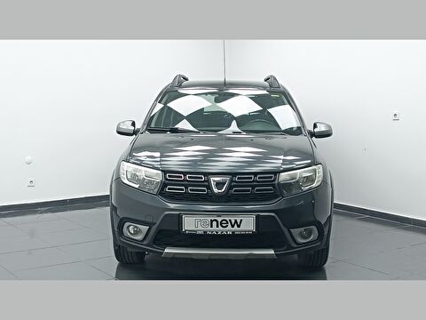 Hatchback 1.5 DCI Stepway, 2. el otomobil | renew