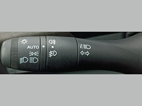 renault, kangoo multix, combi 1.5 blue dcı ıconic edc, otomatik, dizel 2.el otomobil | renew 26