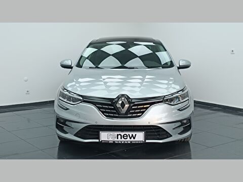 Sedan 1.3 TCe Icon EDC, 2. el otomobil | renew
