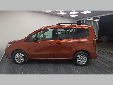 renault, kangoo multix, combi 1.3 tce ıconic edc, otomatik, benzin 2.el otomobil | renew 10