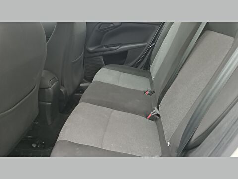 fiat, egea, sedan 1.6 multijet easy plus dct, otomatik, dizel 2.el otomobil | renew 15