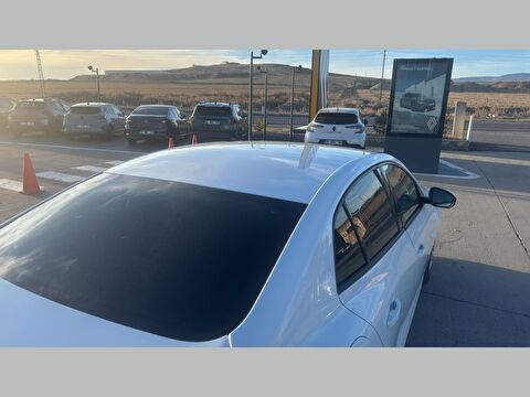 renault, megane, sedan 1.3 tce joy comfort edc, otomatik, benzin 2.el otomobil | renew 21