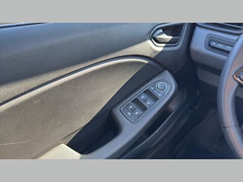 renault, clio, hatchback 1.0 sce equilibre, manuel, benzin 2.el otomobil | renew 25