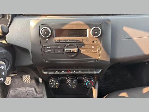 dacia, duster, suv 1.5 bluedcı 4x2 essential, manuel, dizel 2.el otomobil | renew 17