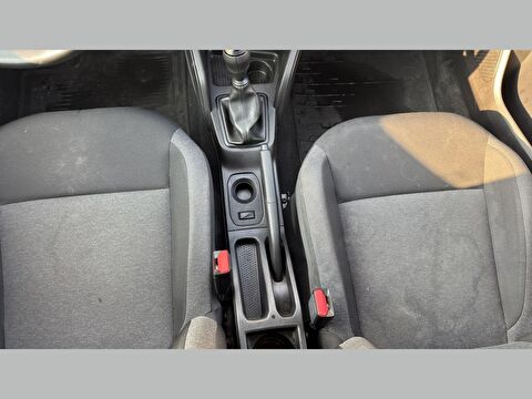 dacia, duster, suv 1.5 bluedcı 4x2 essential, manuel, dizel 2.el otomobil | renew 20