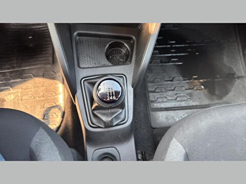 dacia, duster, suv 1.5 bluedcı 4x2 essential, manuel, dizel 2.el otomobil | renew 18