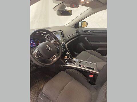 renault, megane, sedan 1.3 tce touch edc, otomatik, benzin 2.el otomobil | renew 10