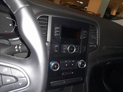 renault, megane, sedan 1.3 tce joy comfort edc, otomatik, benzin 2.el otomobil | renew 5