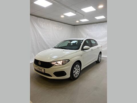 Sedan 1.3 MultiJet Easy, 2. el otomobil | renew