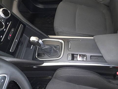 renault, megane, sedan 1.3 tce touch edc, otomatik, benzin 2.el otomobil | renew 13
