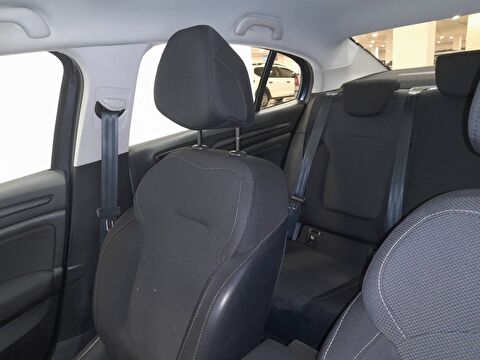 renault, megane, sedan 1.3 tce touch edc, otomatik, benzin 2.el otomobil | renew 11