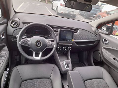 renault, zoe, hatchback r135 ıntense cvt, otomatik, elektrik 2.el otomobil | renew 18