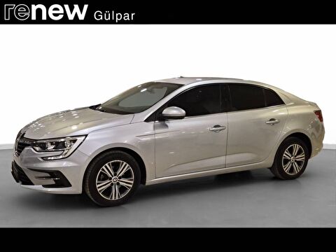 Sedan 1.3 TCe Touch EDC, 2. el otomobil | renew