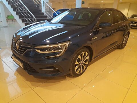 Renault, Megane, Sedan 1.3 TCe Icon EDC, Otomatik, Benzin 2. el otomobil | renew Mobile
