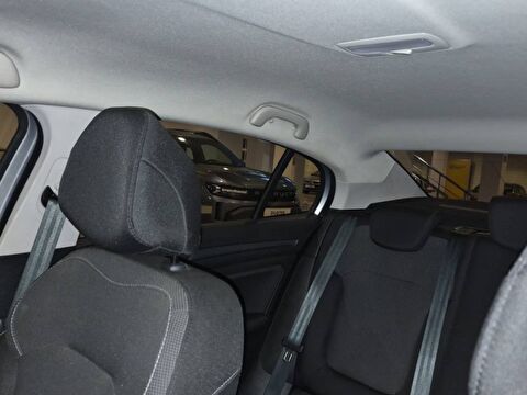renault, megane, sedan 1.3 tce touch edc, otomatik, benzin 2.el otomobil | renew 17