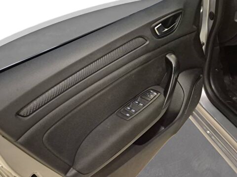 renault, megane, sedan 1.3 tce touch edc, otomatik, benzin 2.el otomobil | renew 25