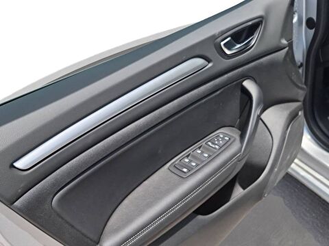 renault, megane, sedan 1.3 tce ıcon edc, otomatik, benzin 2.el otomobil | renew 22