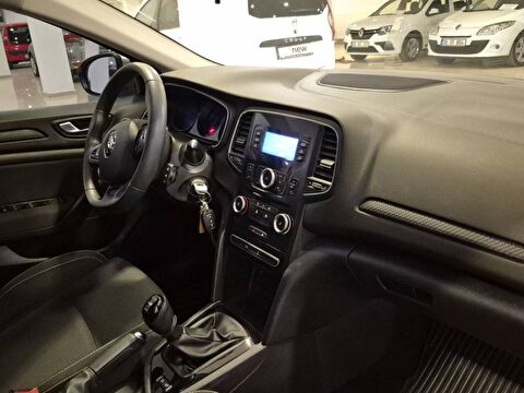 renault, megane, sedan 1.3 tce joy, manuel, benzin 2.el otomobil | renew 25