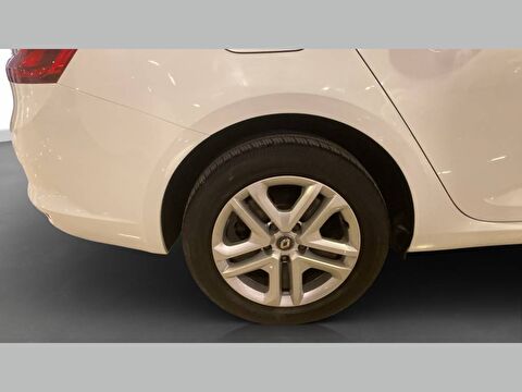 renault, megane, sedan 1.3 tce joy edc, otomatik, benzin 2.el otomobil | renew 9