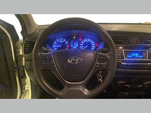 hyundai, i20, hatchback 1.2 mpı jump, manuel, benzin 2.el otomobil | renew 17