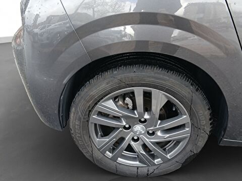 peugeot, 208, 1.5 bluehdi active eat8, otomatik, dizel 2.el otomobil | renew 9