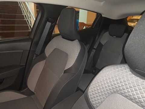 renault, clio, hatchback 1.0 tce evolution x-tronic, otomatik, benzin 2.el otomobil | renew 12