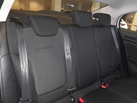 renault, megane, sedan 1.3 tce touch edc, otomatik, benzin 2.el otomobil | renew 14