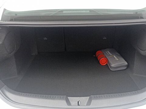 renault, megane, sedan 1.3 tce touch edc, otomatik, benzin 2.el otomobil | renew 28