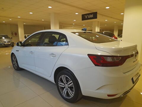 renault, megane, sedan 1.3 tce touch edc, otomatik, benzin 2.el otomobil | renew 4