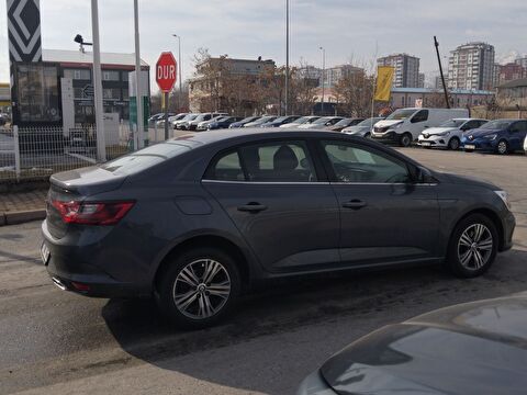 renault, megane, sedan 1.3 tce touch edc, otomatik, benzin 2.el otomobil | renew 5