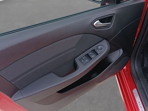 renault, clio, 1.0 tce techno esprit alpine	x-tronic, otomatik, benzin 2.el otomobil | renew 23