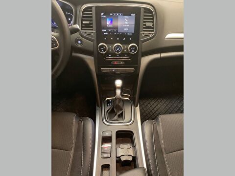 renault, megane, sedan 1.3 tce ıcon edc, otomatik, benzin 2.el otomobil | renew 16
