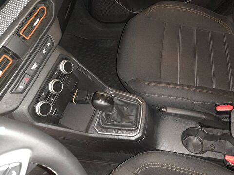 dacia, sandero, hatchback 1.0 tce stepway expression cvt, otomatik, benzin 2.el otomobil | renew 8