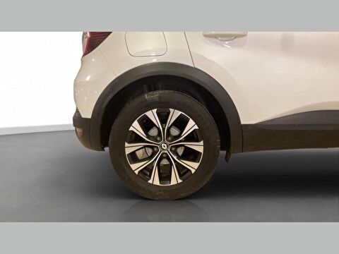 renault, captur, crossover 1.3 tce mhev touch plus edc, otomatik, mhev 2.el otomobil | renew 17