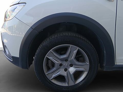 dacia, sandero, 0.9 tce turbo stepway easy-r, otomatik, benzin 2.el otomobil | renew 9