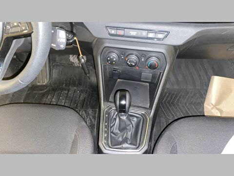 renault, taliant, sedan 1.0 tce joy x-tronic, otomatik, benzin 2.el otomobil | renew 17