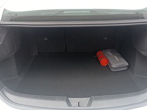 renault, megane, sedan 1.3 tce touch edc, otomatik, benzin 2.el otomobil | renew 11