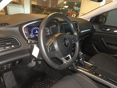 renault, megane, sedan 1.3 tce ıcon edc, otomatik, benzin 2.el otomobil | renew 17