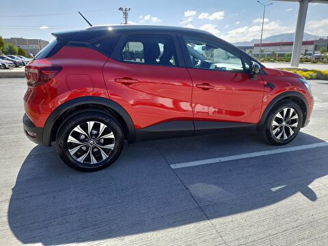 renault, captur, crossover 1.3 tce mhev touch plus edc, otomatik, mhev 2.el otomobil | renew 9