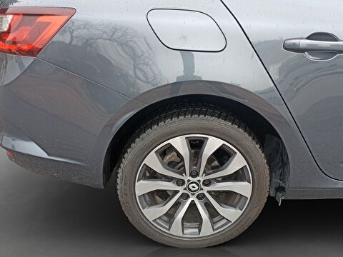 renault, megane, sedan 1.3 tce ıcon edc, otomatik, benzin 2.el otomobil | renew 6