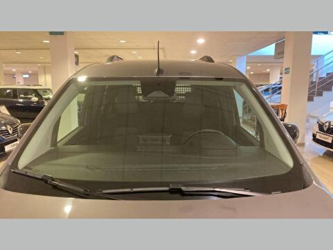 renault, kangoo multix, combi 1.3 tce ıconic edc, otomatik, benzin 2.el otomobil | renew 23