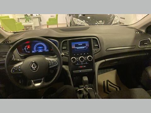 renault, megane, sedan 1.3 tce touch edc, otomatik, benzin 2.el otomobil | renew 19