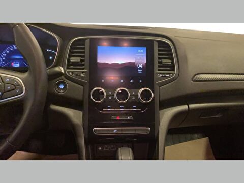 renault, megane, sedan 1.3 tce touch edc, otomatik, benzin 2.el otomobil | renew 13