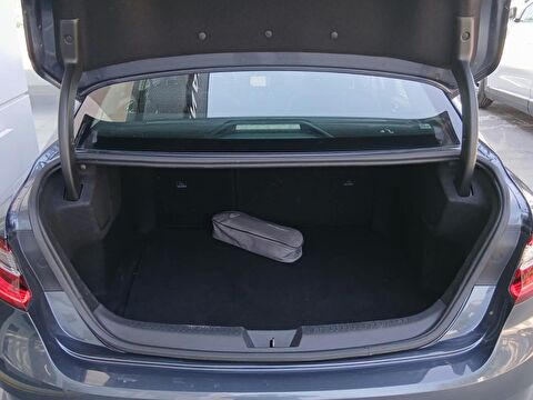 renault, megane, sedan 1.3 tce touch edc, otomatik, benzin 2.el otomobil | renew 19