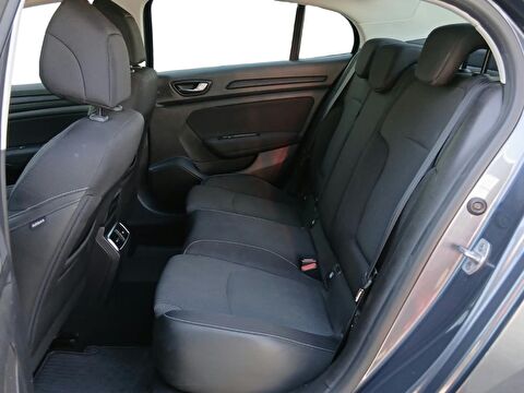 renault, megane, sedan 1.3 tce touch edc, otomatik, benzin 2.el otomobil | renew 21