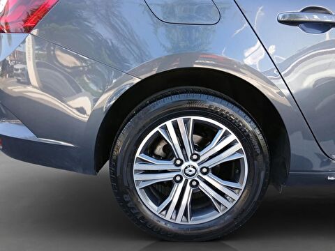 renault, megane, sedan 1.3 tce touch edc, otomatik, benzin 2.el otomobil | renew 8