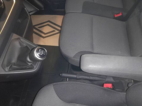 renault, trafic, van 2.0 dcı 6m3 grand confort, manuel, dizel 2.el otomobil | renew 32