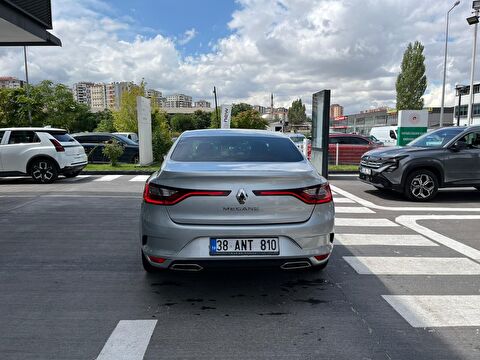 renault, megane, sedan 1.3 tce ıcon edc, otomatik, benzin 2.el otomobil | renew 8